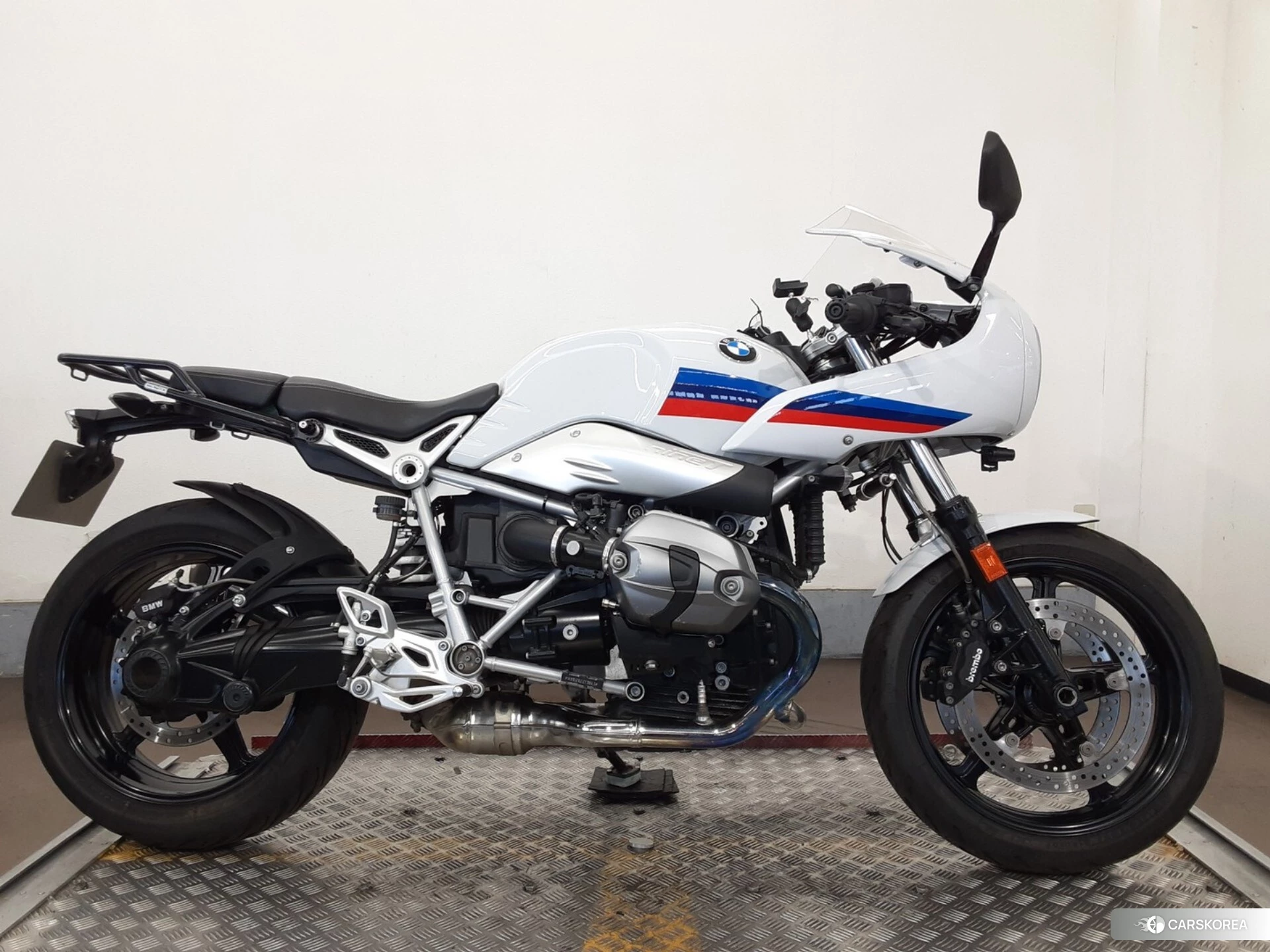 BMW R NINE T RACER 2018 из Японии