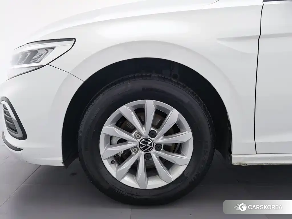 Volkswagen Bora 2024 Белый из Китая