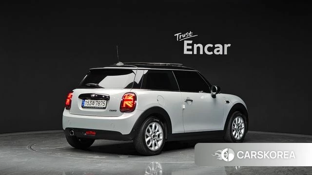 Mini Cooper 2021 Серебряный из Кореи