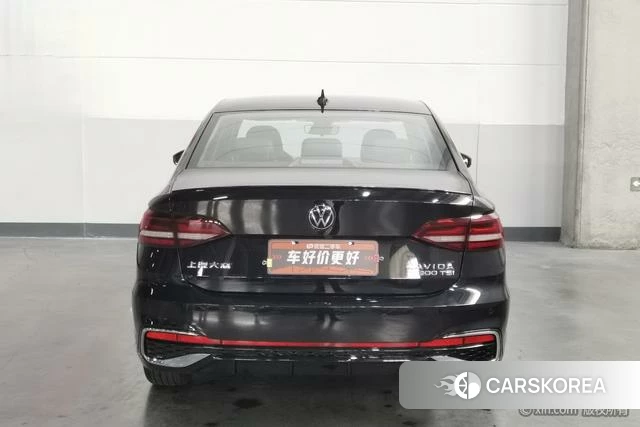 Volkswagen Lavida 2024 Черный из Китая