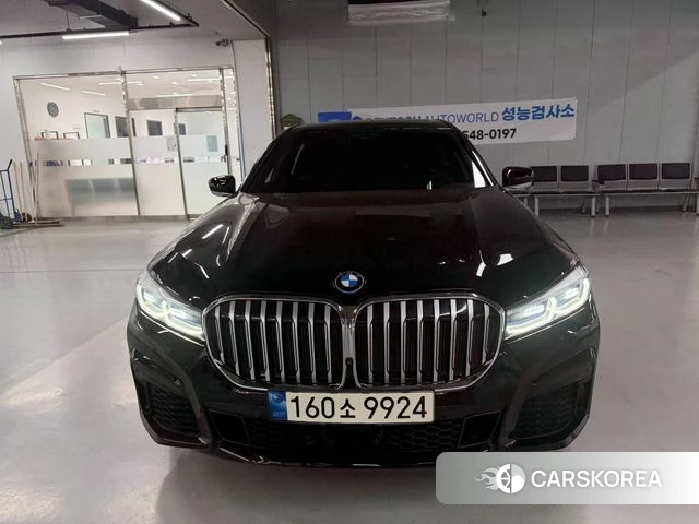 BMW 7 Series (G11) 2021 Черный из Кореи