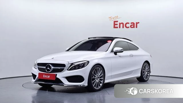 Mercedes-Benz C-Class W205 2018 Белый из Кореи