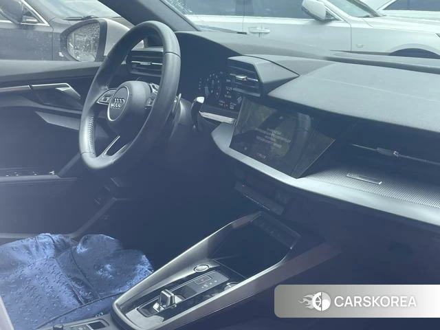Audi A3 2022 Белый из Китая