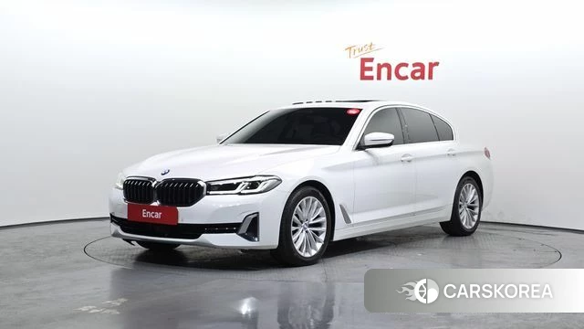 BMW 5 Series (G30) 2023 Белый из Кореи