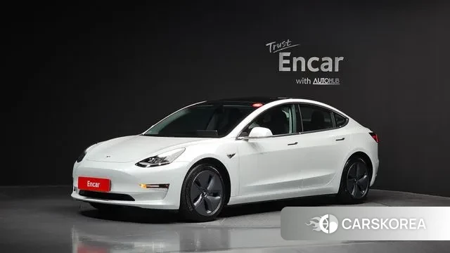 Tesla Model 3 2020 Белый из Кореи