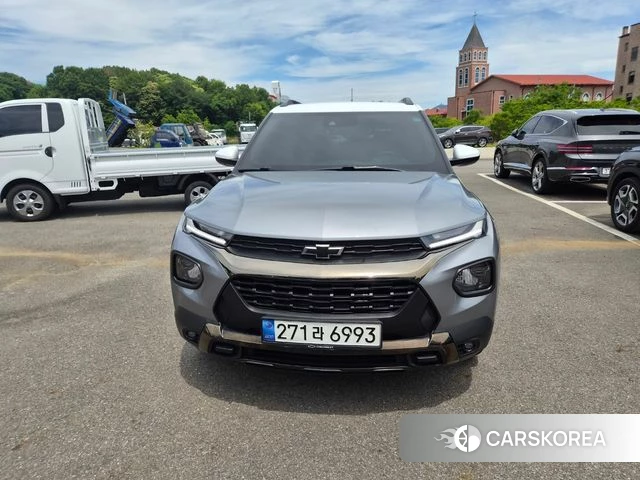 Chevrolet (GM Daewoo) Trailblazer 2022 Серебристо-серый из Кореи