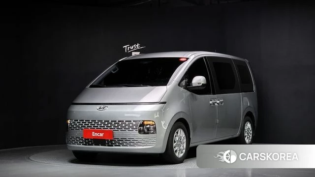 Hyundai Staria 2022 Серебряный из Кореи