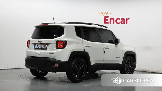 Jeep Renegade 2022 Жемчужный цвет из Кореи