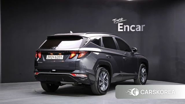 Hyundai Tucson (NX4) 2022 Серый из Кореи