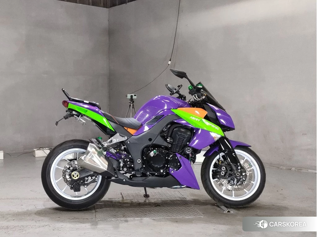 Проданный Kawasaki Z1000 2011 из Японии, фото 2