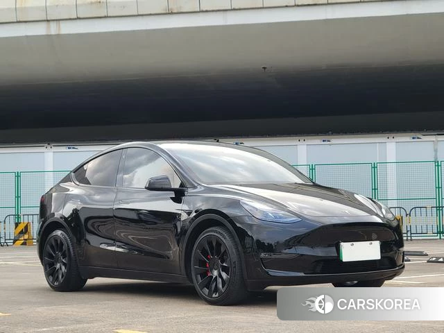 Tesla Model Y 2021 Черный из Китая