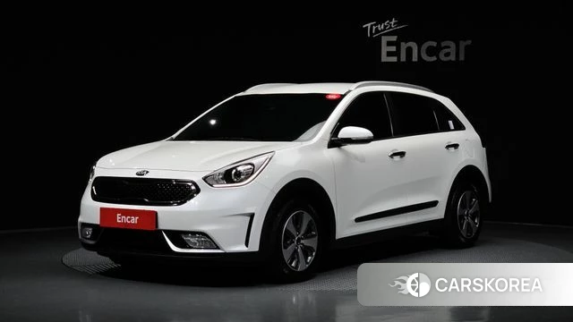 Kia Niro 2018 Белый из Кореи