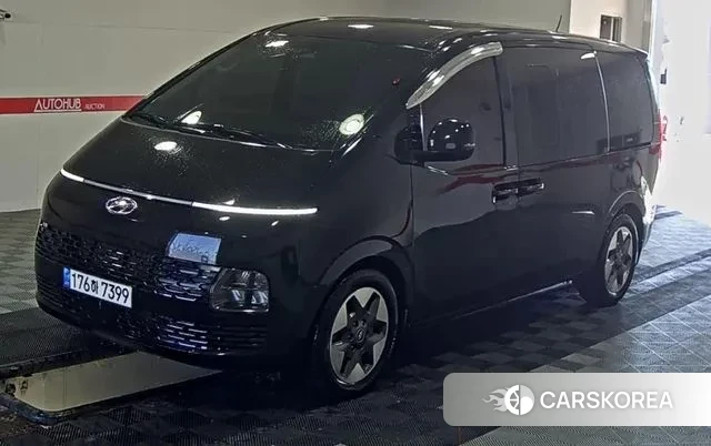 Hyundai Staria 2022 Черный из Кореи