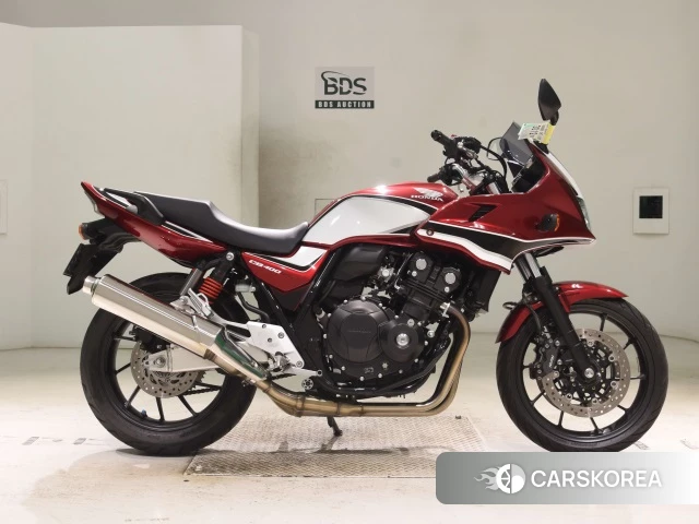 Проданный Honda CB400SF 2018 из Японии, фото 2