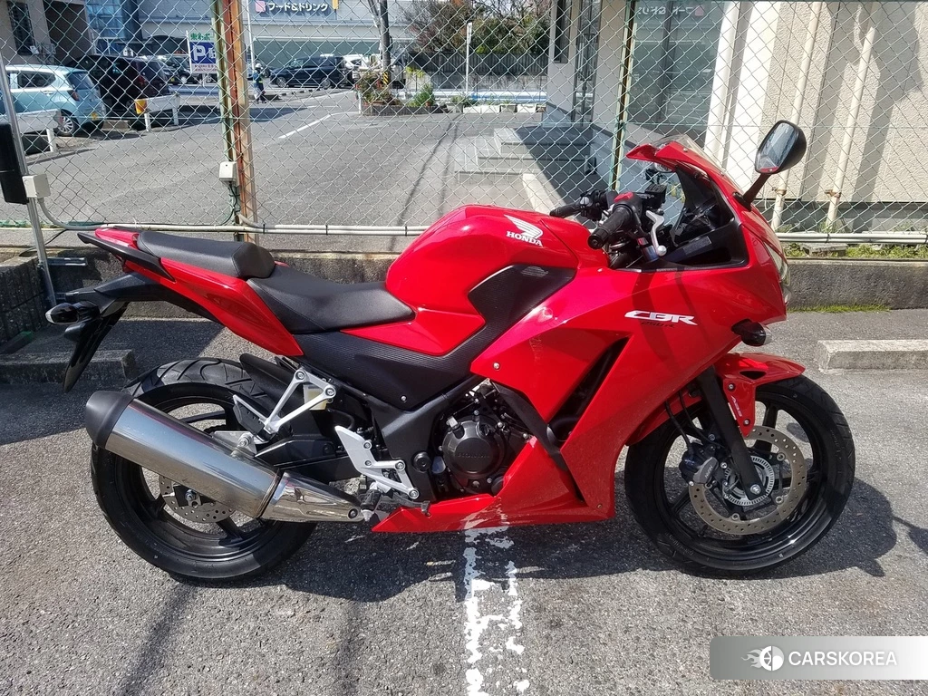 Проданный Honda CBR250R ABS 2015 из Японии