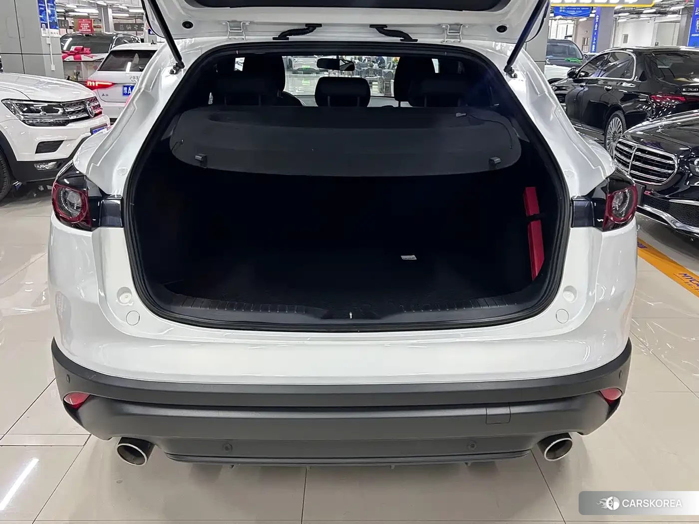 Mazda CX-4 2023 Белый из Китая