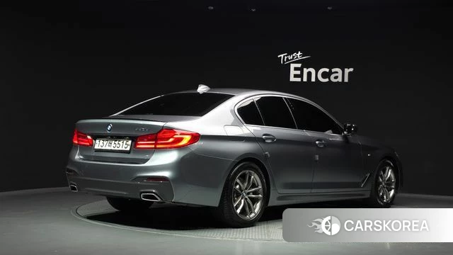 Купить BMW 5 Series (G30) из Южной Кореи