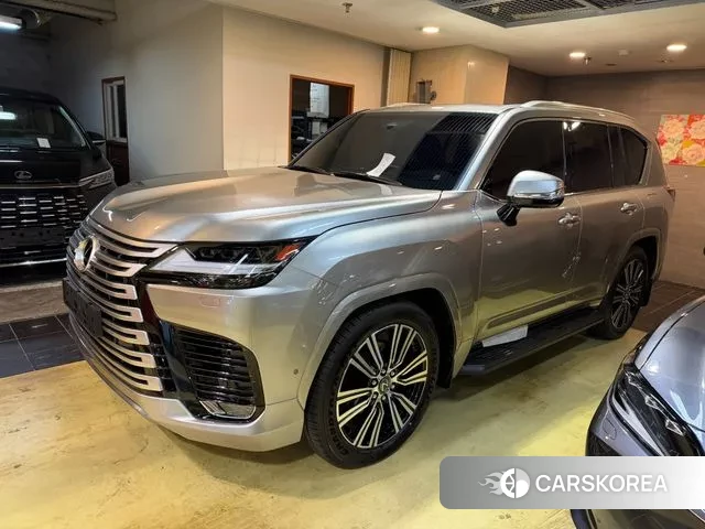 Lexus LX 4th Generation 2025 Серебряный из Кореи