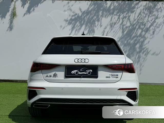 Audi A3 2022 Белый из Китая