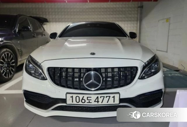 Mercedes-Benz C-Class W205 2018 Белый из Кореи