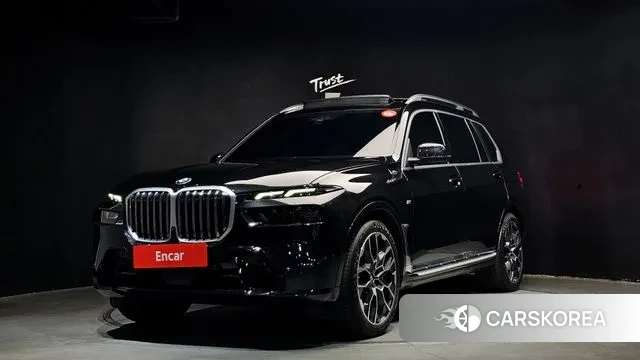 BMW X7 (G07) 2025 Черный из Кореи