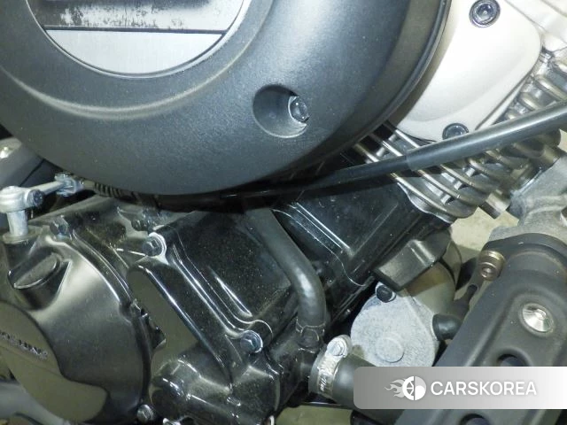 Engine photo