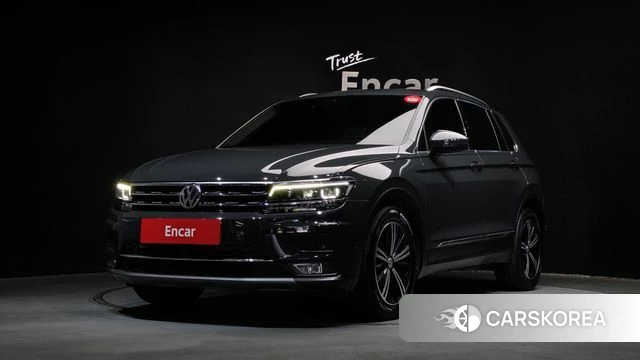 Volkswagen Tiguan second Generation 2020 Серый из Кореи