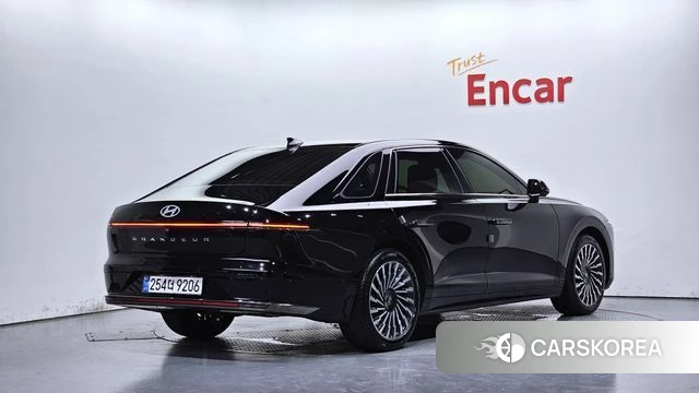 Hyundai Grandeur Hybrid (GN7) 2025 Черный из Кореи