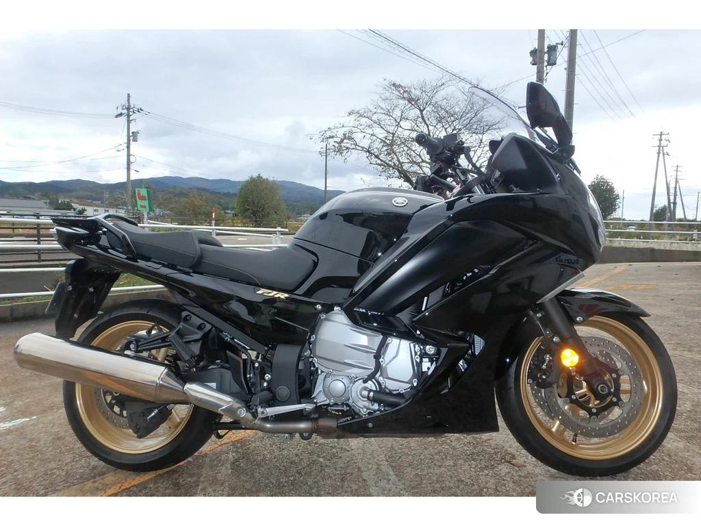 Проданный Yamaha FJR 1300 ABS id 4174919 из Японии