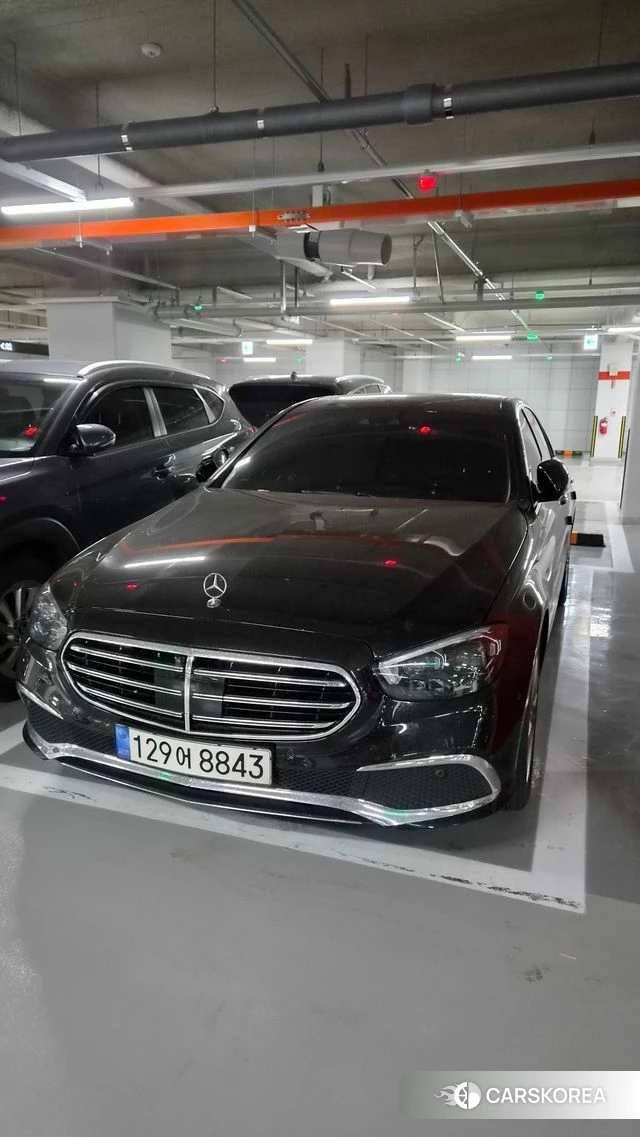 Mercedes-Benz E-Class W213 2022 Черный из Кореи