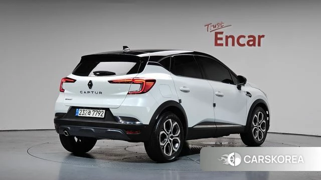 Renault Korea (Samsung) Capture 2021 Белый из Кореи