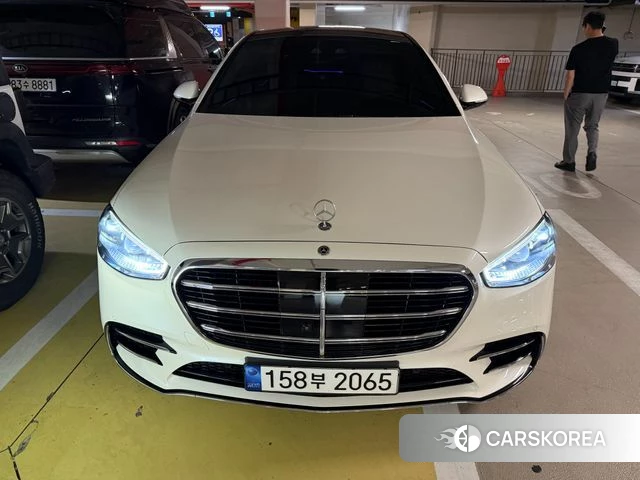 Mercedes-Benz S-Class W223 2022 Белый из Кореи