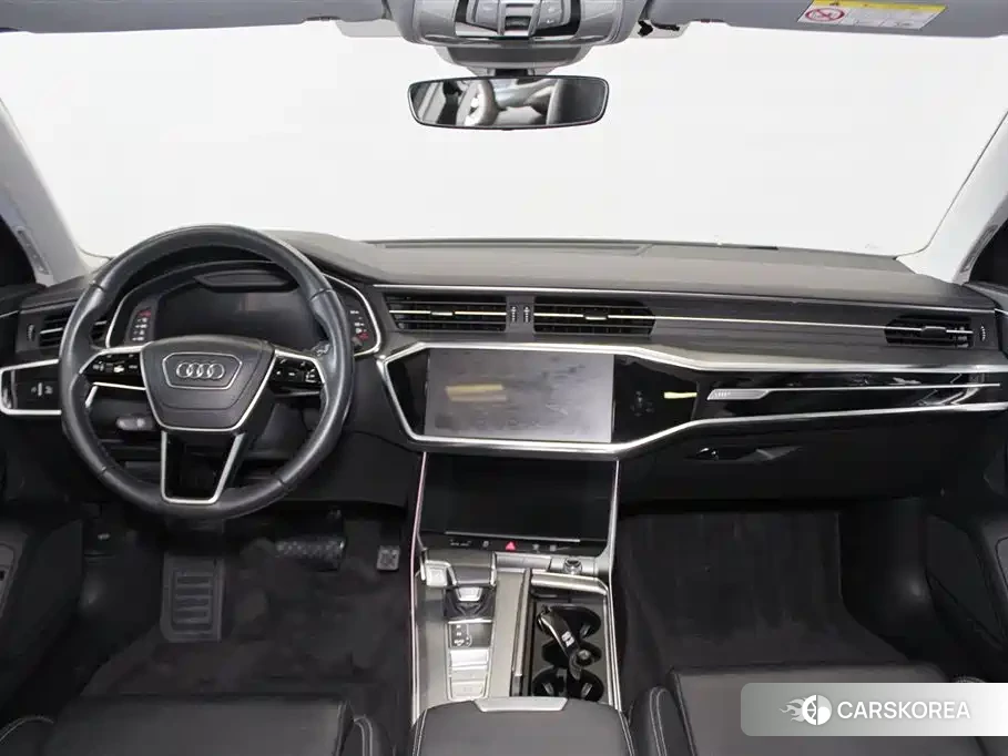 Audi A6L 2023 Черный из Китая