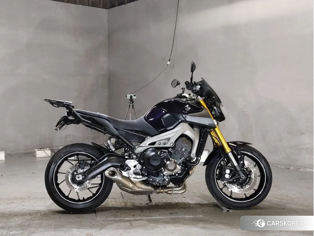 Проданный Yamaha MT-09 2015 из Японии