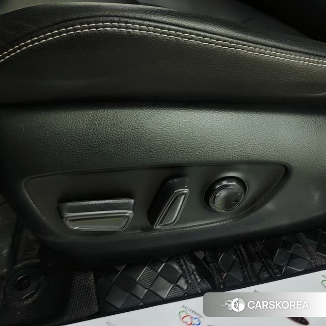 Toyota RAV4 Rongfang 2024 Белый из Китая