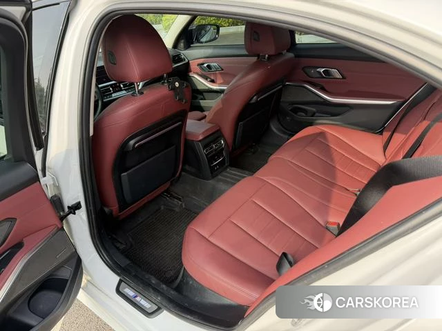 BMW 3 series 2021 Белый из Китая
