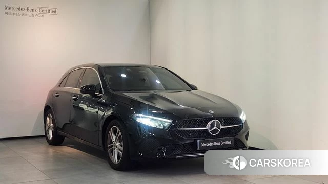 Mercedes-Benz A-Class W177 2024 Черный из Кореи