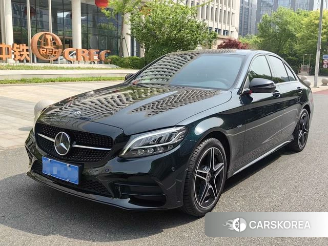 Mercedes-Benz Class C 2021 Зеленый из Китая