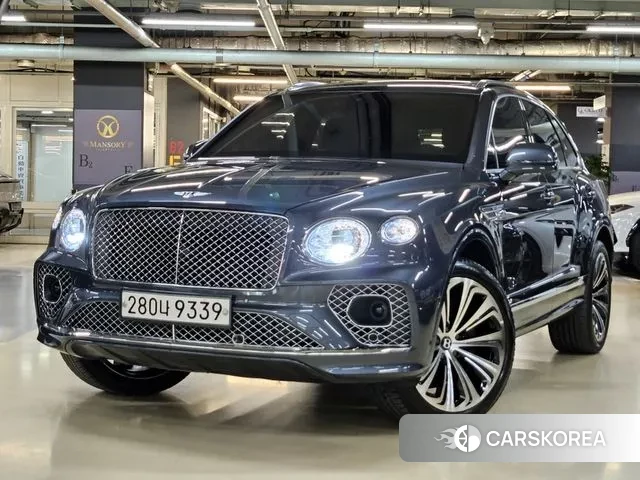 Bentley Bentayga 2021 Серый из Кореи