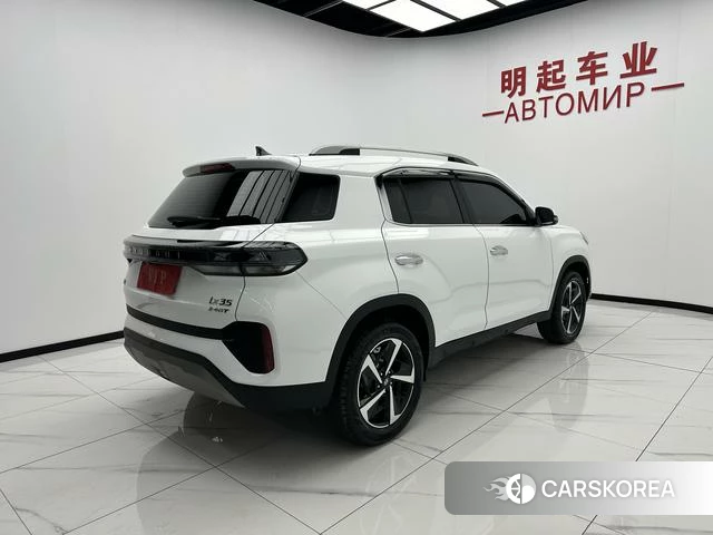 Hyundai ix35 2022 Белый из Китая