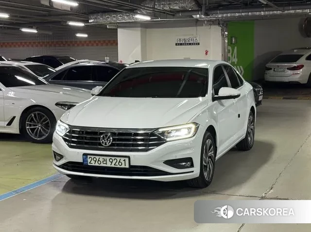 Volkswagen 7th Generation of Jetta 2020 Белый из Кореи