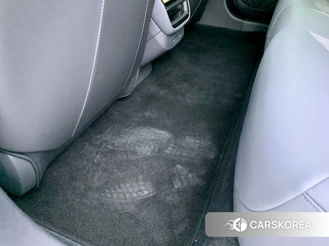 Xiaopeng Motors Xiaopeng P7 2025 Белый из Китая