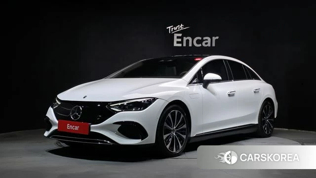 Mercedes-Benz EQE V295 2023 Белый из Кореи