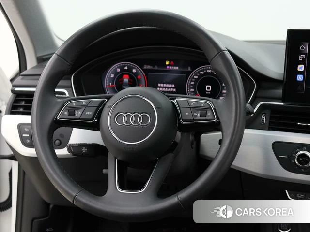 Audi A4L 2023 Белый из Китая