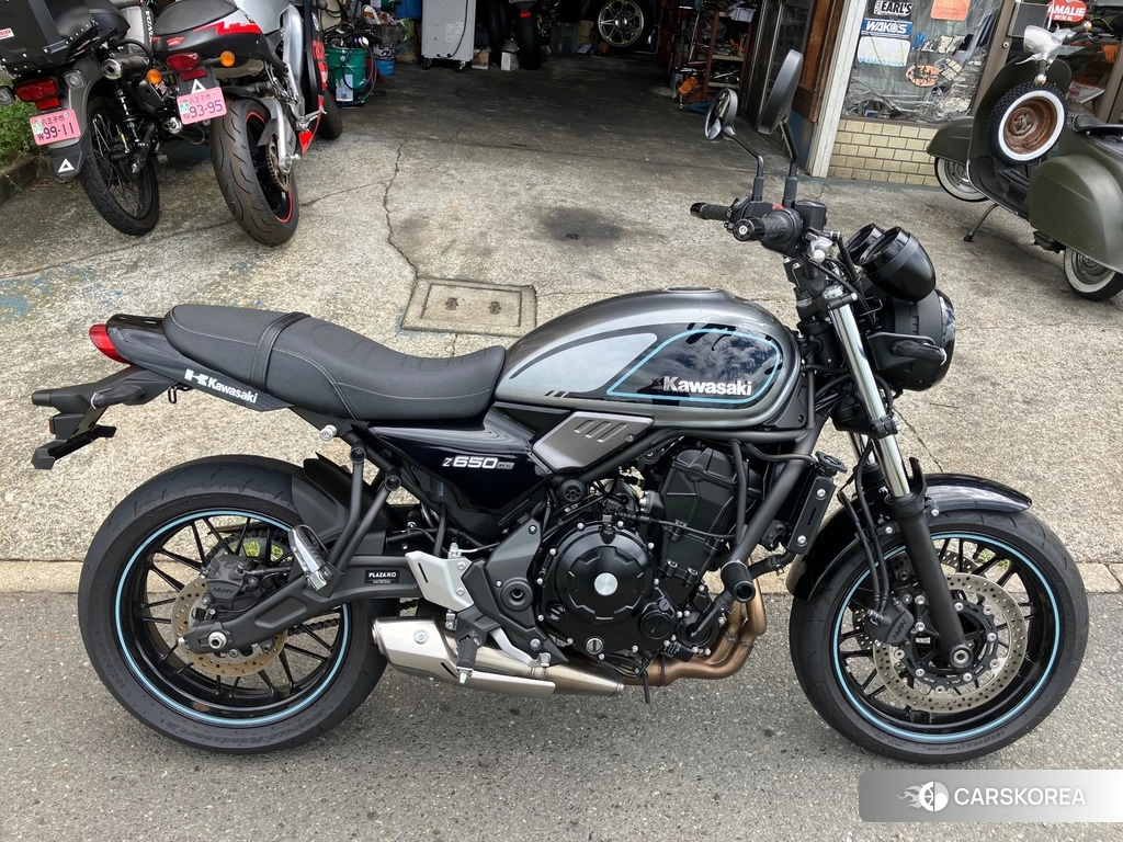 Проданный Kawasaki Z650RS 2023 из Японии