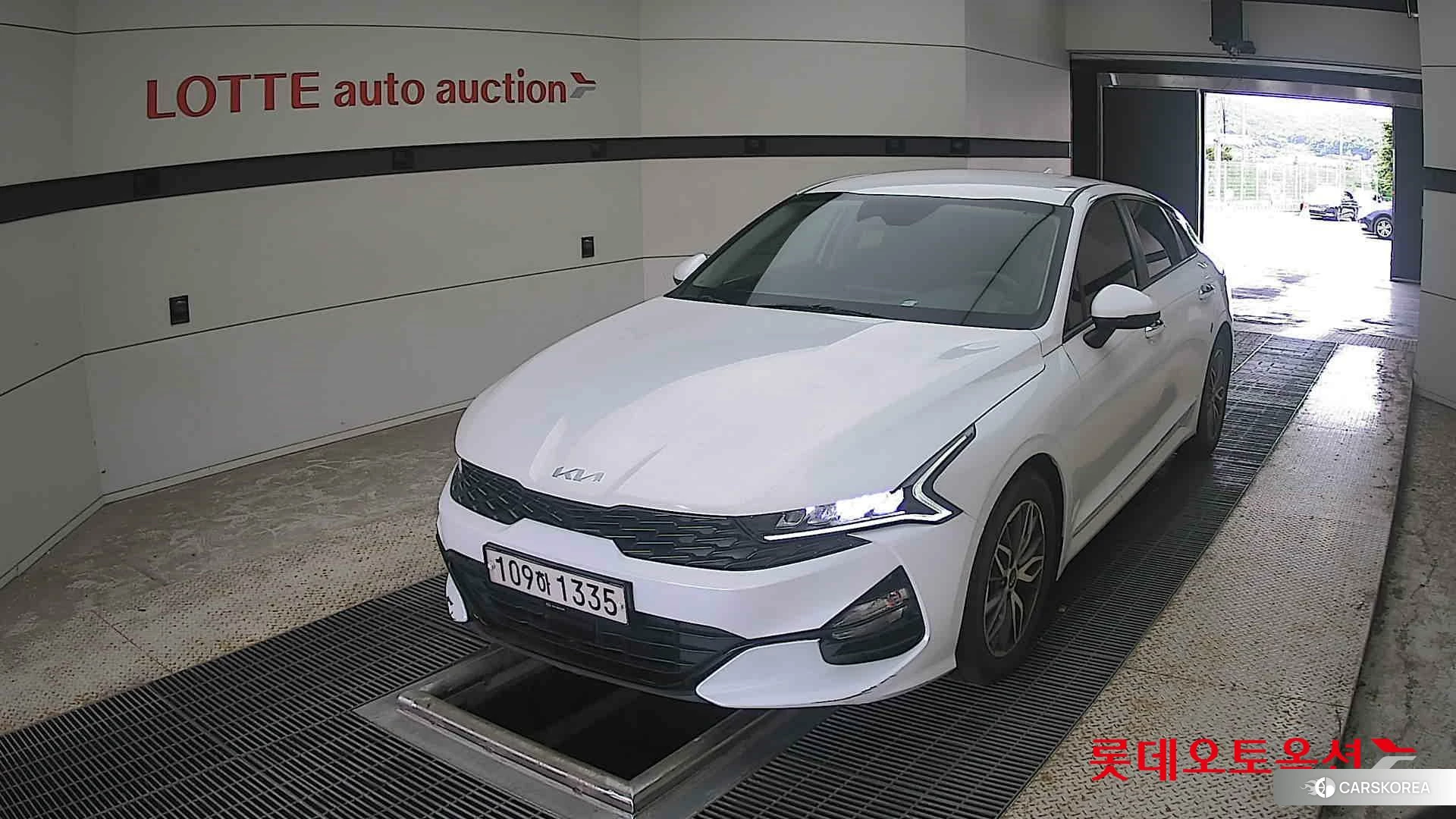 Kia K5 2022 Белый из Кореи