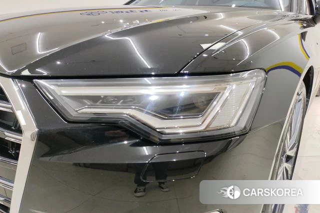 Audi A6L 2023 Черный из Китая