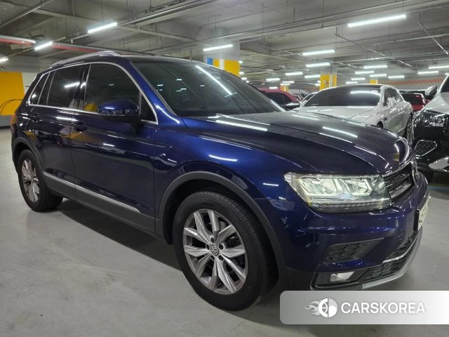 Volkswagen Tiguan second Generation 2020 Синий из Кореи