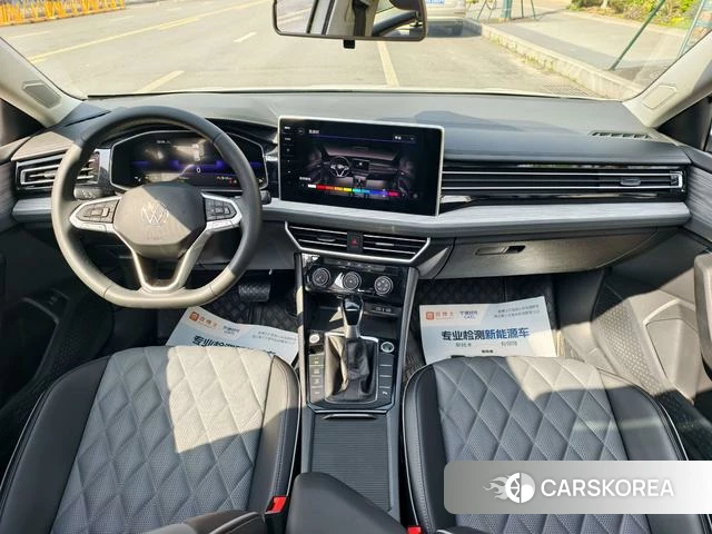 Volkswagen Sagitar 2025 Белый из Китая
