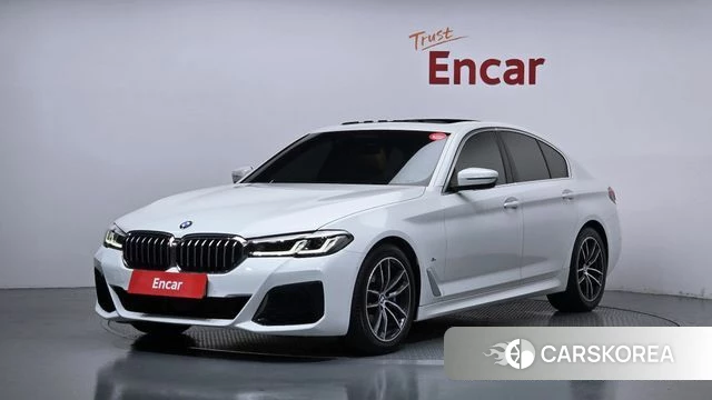 BMW 5 Series (G30) 2023 Белый из Кореи